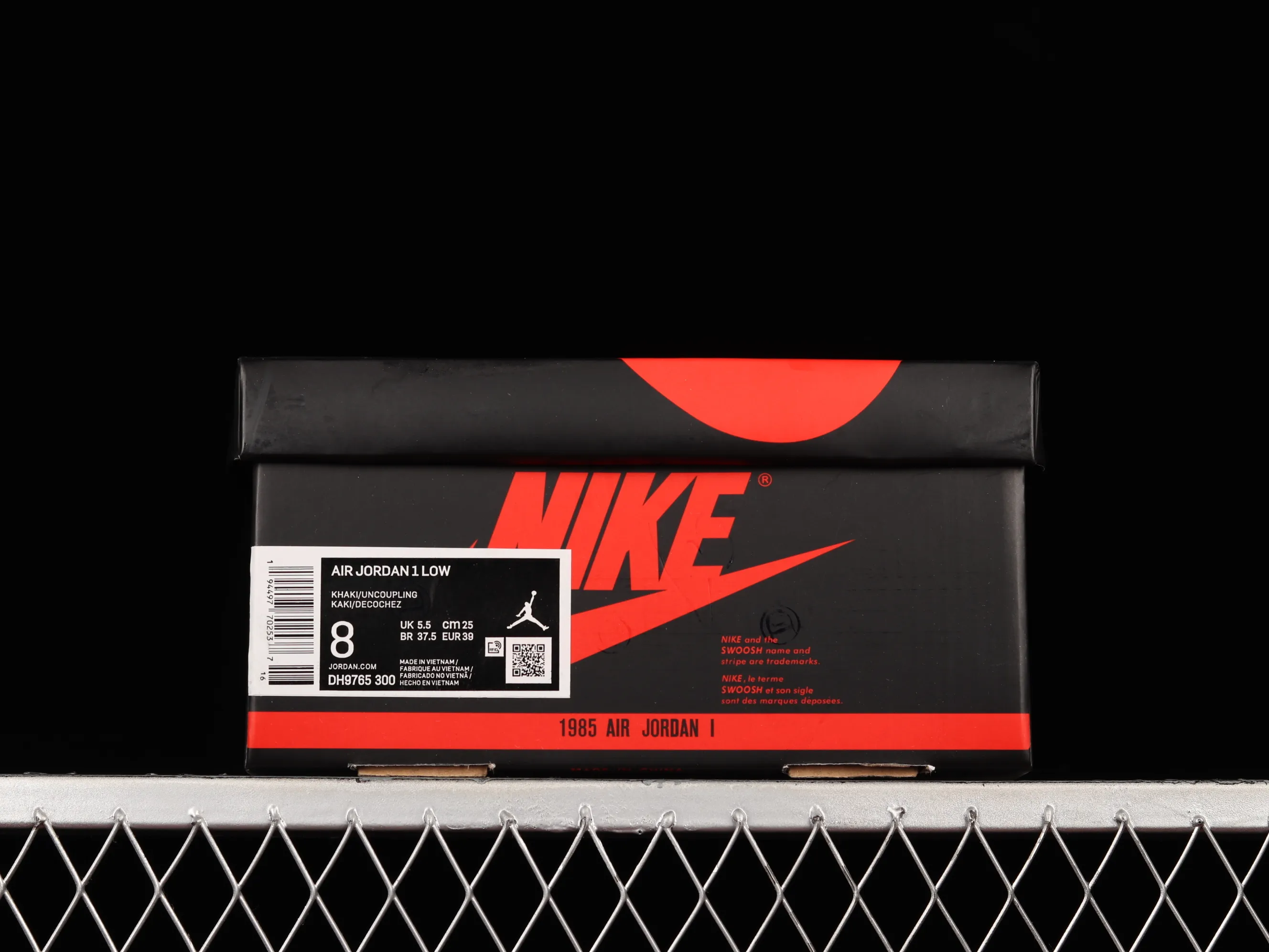 All categories Air Jordan Jordan series basketball shoes Air Jordan 1 Low Air Jordan 1 Low AJ1 Joe 1 customized version Vibe flavor deconstruction Sports culture basketball shoes DH9765-300